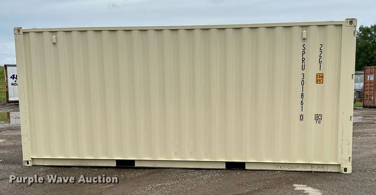 image for item LP9969 20' L shipping container