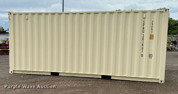 image for item LP9969 20' L shipping container
