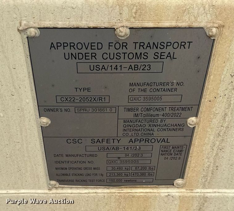 image for item LP9969 20' L shipping container