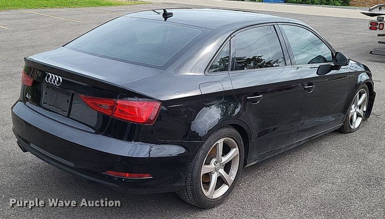 image for item LR9244 2016 Audi A3