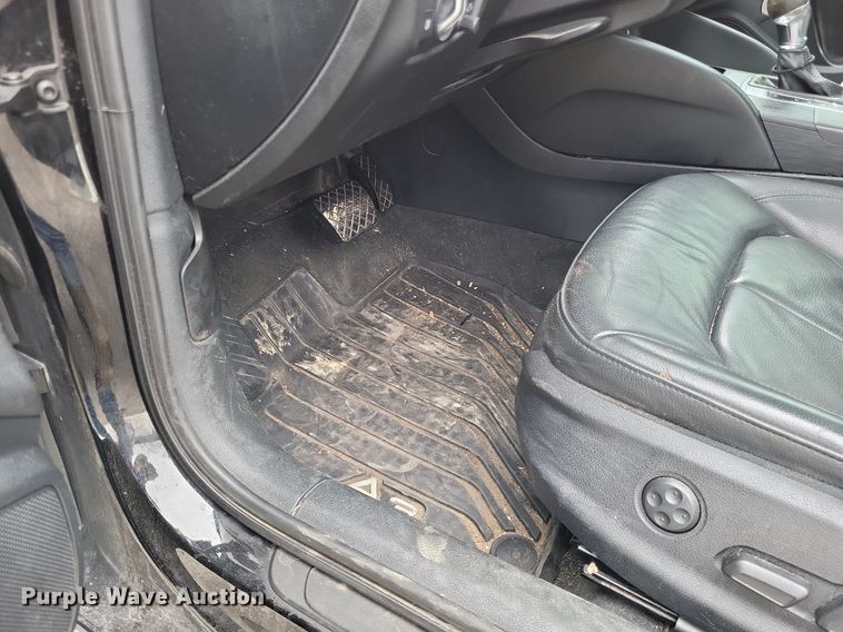 image for item LR9244 2016 Audi A3