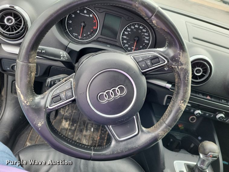 image for item LR9244 2016 Audi A3