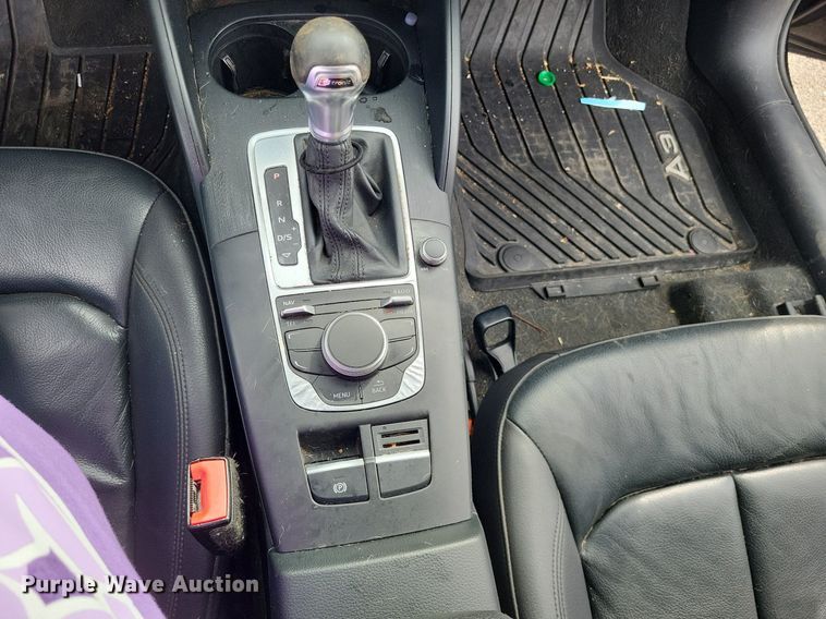 image for item LR9244 2016 Audi A3