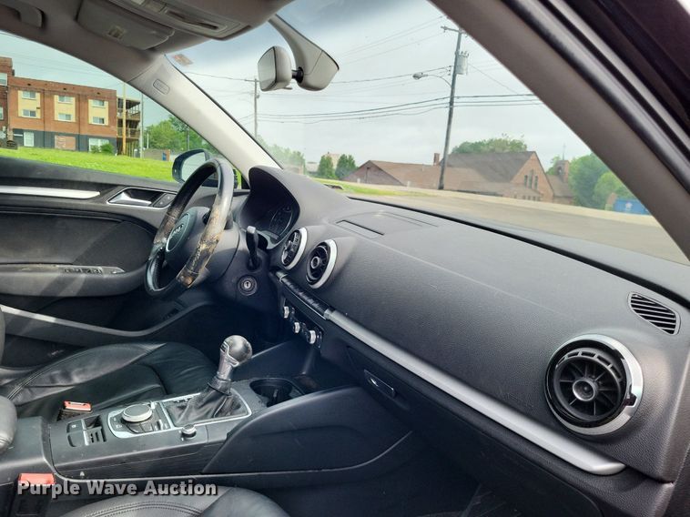 image for item LR9244 2016 Audi A3