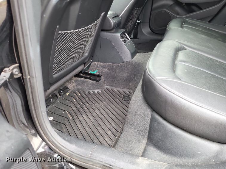 image for item LR9244 2016 Audi A3