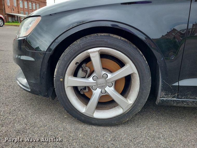 image for item LR9244 2016 Audi A3