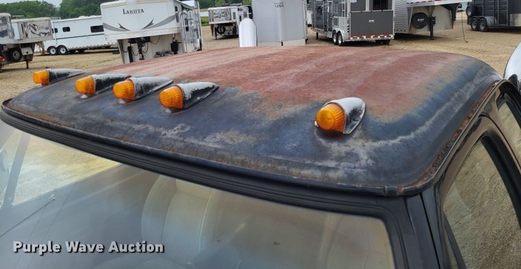 image for item LR9246 1992 Dodge Ram 350  Club Cab pickup truck