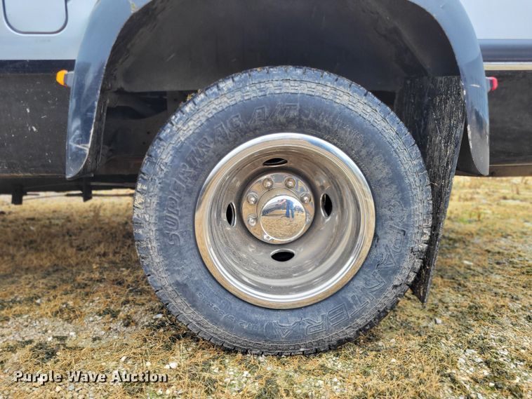 image for item LR9246 1992 Dodge Ram 350  Club Cab pickup truck