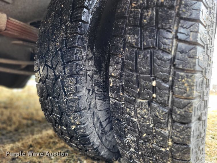 image for item LR9246 1992 Dodge Ram 350  Club Cab pickup truck