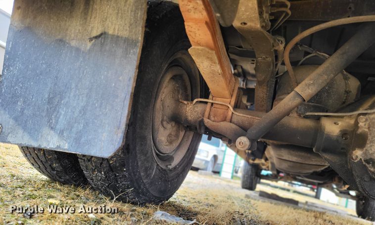 image for item LR9246 1992 Dodge Ram 350  Club Cab pickup truck