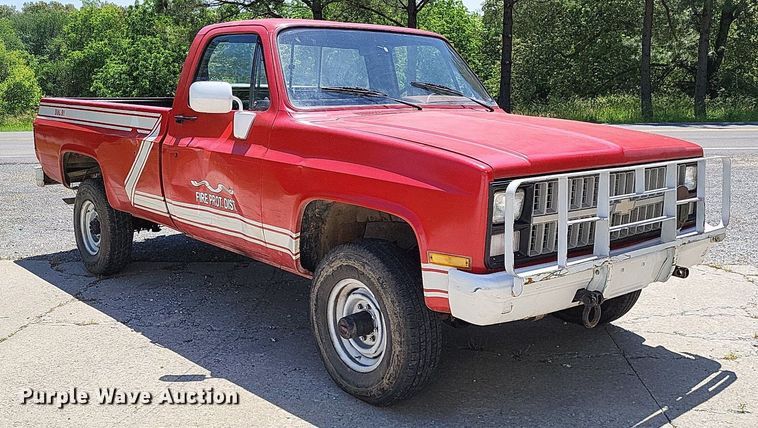 image for item LR9262 1985 Chevrolet D30 Military Postal Unit  pickup truck