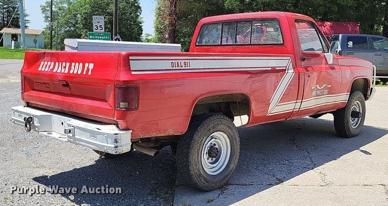 image for item LR9262 1985 Chevrolet D30 Military Postal Unit  pickup truck