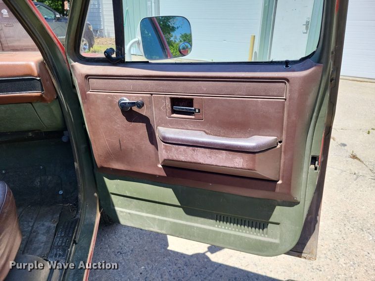 image for item LR9262 1985 Chevrolet D30 Military Postal Unit  pickup truck