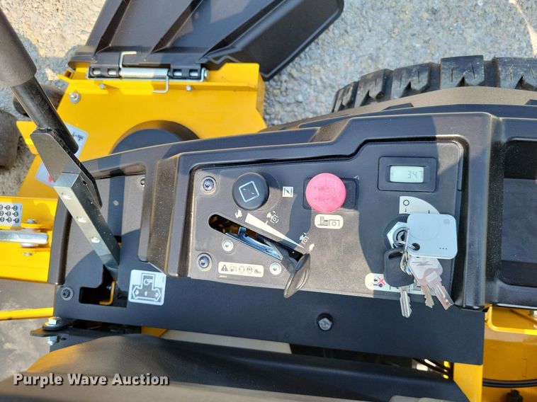 image for item LR9277 2022 Hustler Raptor XD  ZTR lawn mower