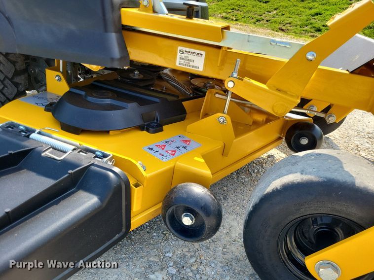 image for item LR9277 2022 Hustler Raptor XD  ZTR lawn mower