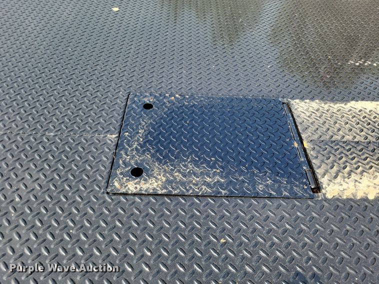 image for item LR9278 2022 Wil-Ro Inc. American  flatbed