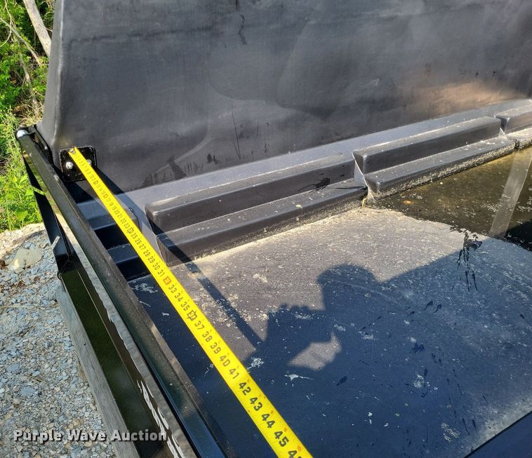 image for item LR9279 2023 DumperDogg 5532000  dump bed insert