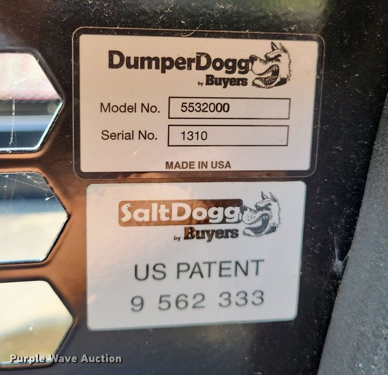 image for item LR9279 2023 DumperDogg 5532000  dump bed insert