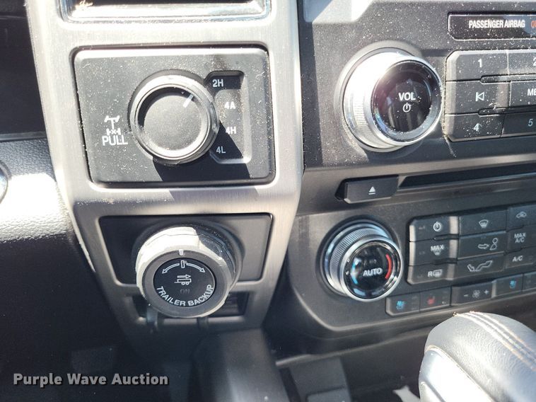 image for item LR9281 2018 Ford F150 Platinum  SuperCrew pickup truck