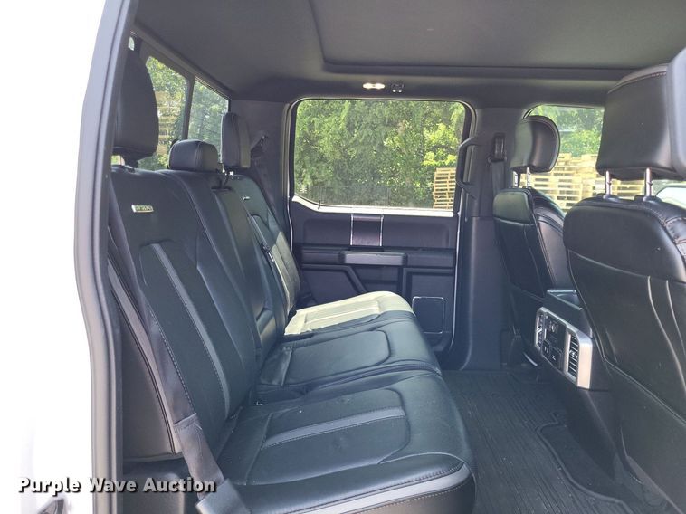 image for item LR9281 2018 Ford F150 Platinum  SuperCrew pickup truck