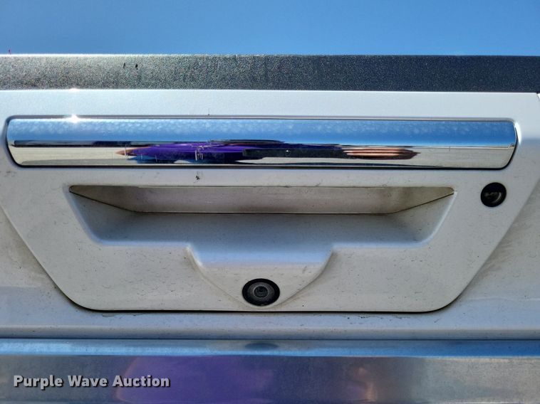 image for item LR9281 2018 Ford F150 Platinum  SuperCrew pickup truck