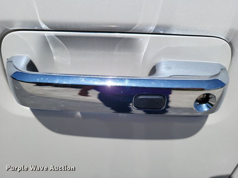 image for item LR9281 2018 Ford F150 Platinum  SuperCrew pickup truck