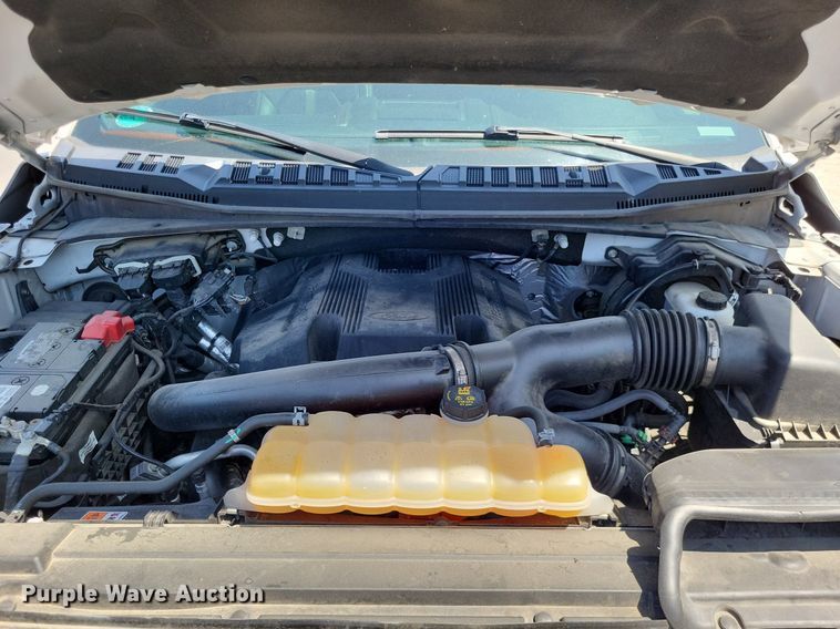 image for item LR9281 2018 Ford F150 Platinum  SuperCrew pickup truck