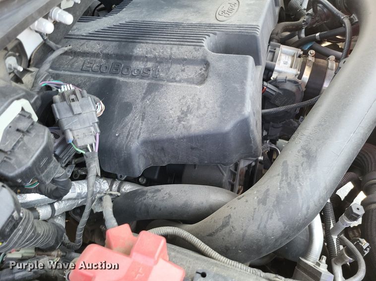 image for item LR9281 2018 Ford F150 Platinum  SuperCrew pickup truck