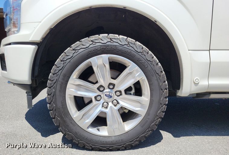 image for item LR9281 2018 Ford F150 Platinum  SuperCrew pickup truck