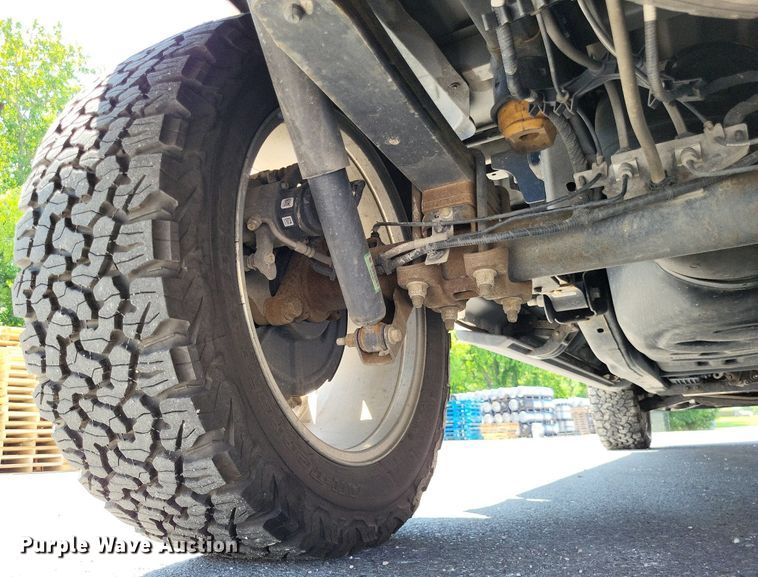 image for item LR9281 2018 Ford F150 Platinum  SuperCrew pickup truck