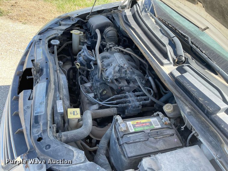 image for item LT9592 2010 Chrysler Town & Country  van