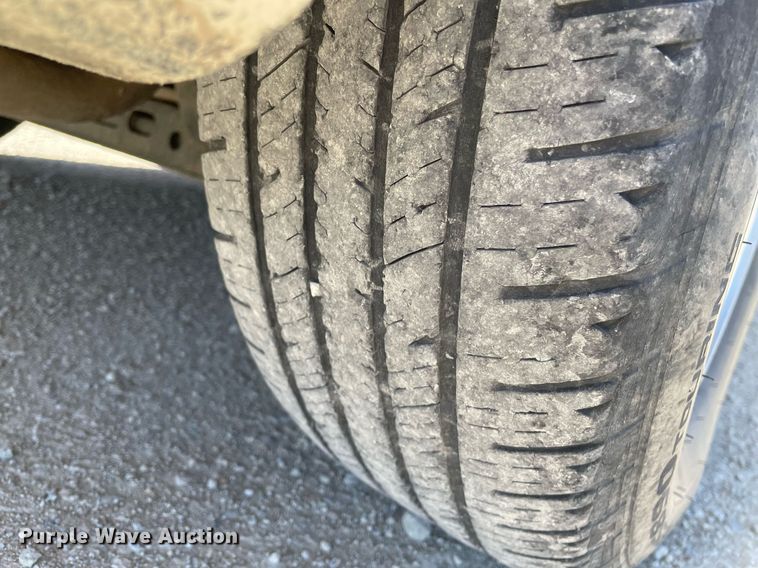 image for item LT9592 2010 Chrysler Town & Country  van