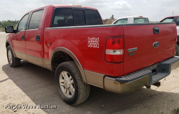 image for item LT9739 2004 Ford F150  SuperCrew pickup truck