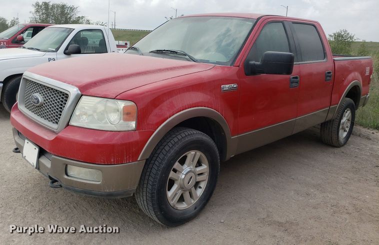 image for item LT9739 2004 Ford F150  SuperCrew pickup truck