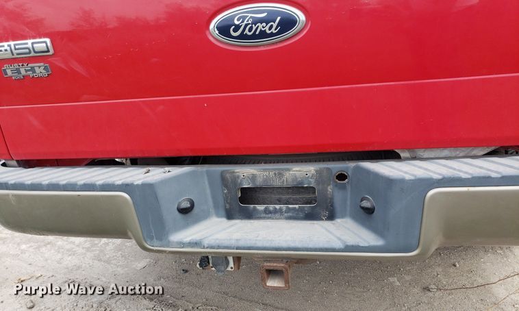 image for item LT9739 2004 Ford F150  SuperCrew pickup truck