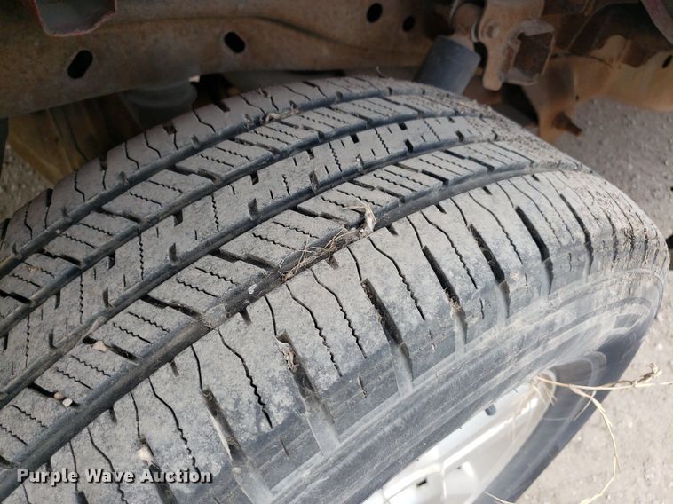 image for item LT9739 2004 Ford F150  SuperCrew pickup truck