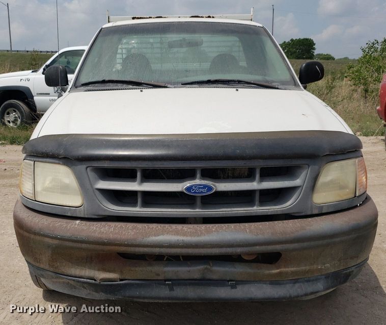 image for item LT9744 1997 Ford F150  pickup truck
