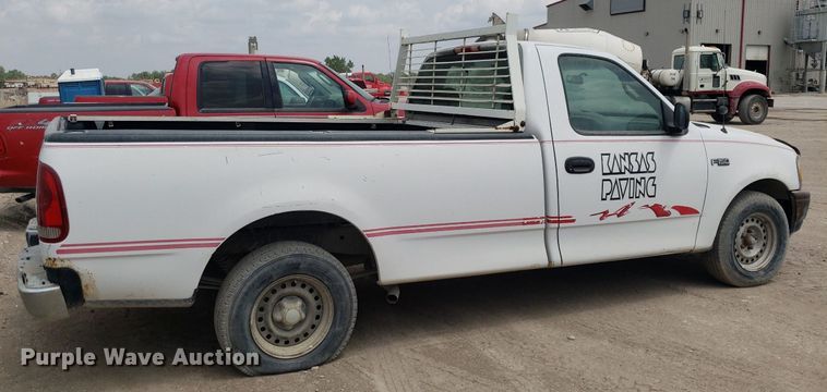 image for item LT9744 1997 Ford F150  pickup truck