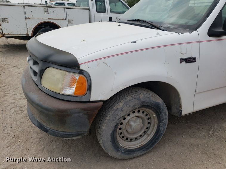 image for item LT9744 1997 Ford F150  pickup truck