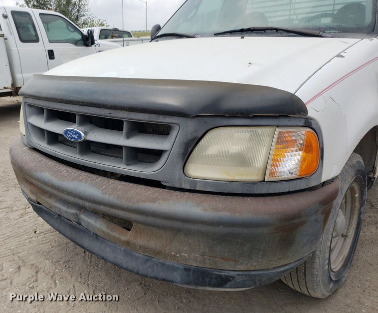 image for item LT9744 1997 Ford F150  pickup truck