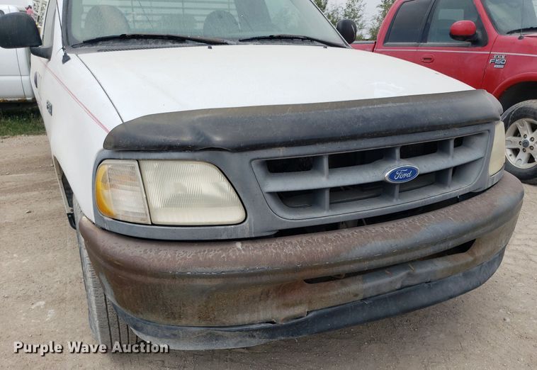 image for item LT9744 1997 Ford F150  pickup truck