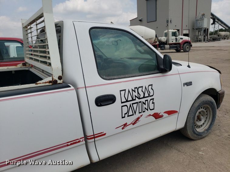 image for item LT9744 1997 Ford F150  pickup truck