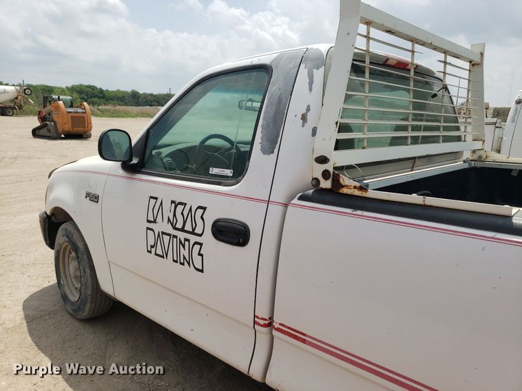 image for item LT9744 1997 Ford F150  pickup truck