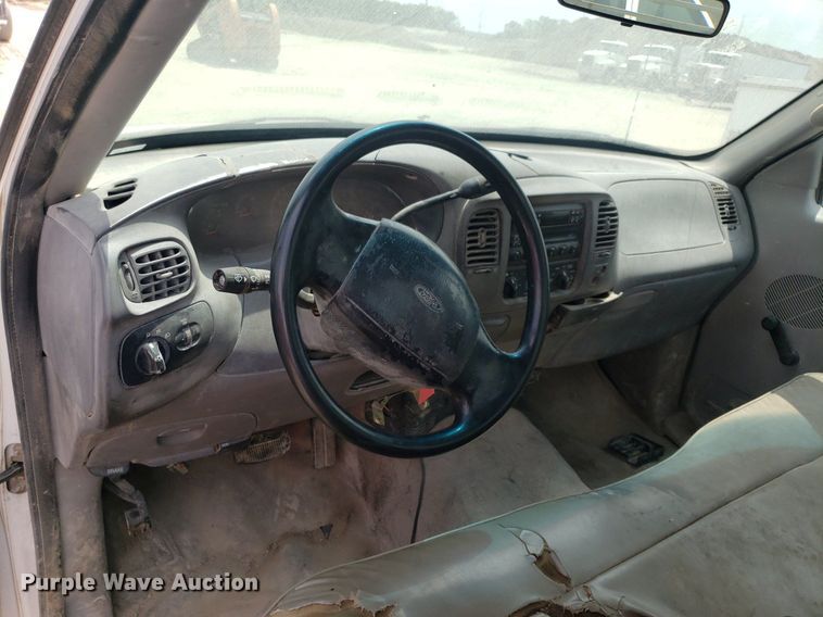 image for item LT9744 1997 Ford F150  pickup truck