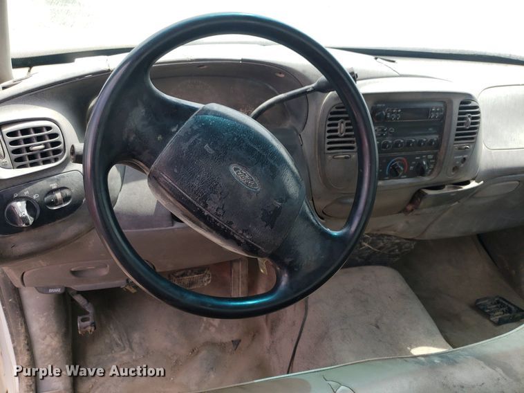 image for item LT9744 1997 Ford F150  pickup truck