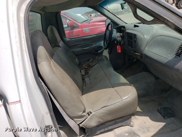 image for item LT9744 1997 Ford F150  pickup truck