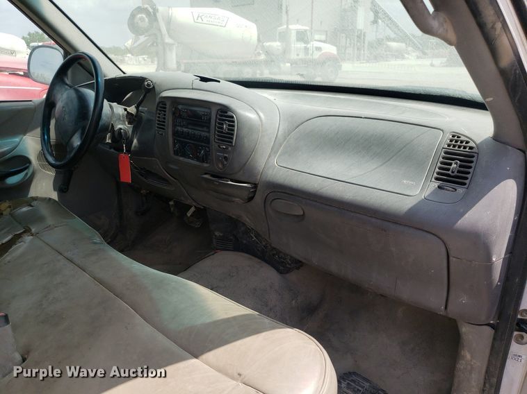 image for item LT9744 1997 Ford F150  pickup truck