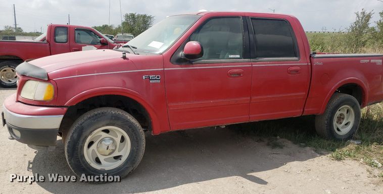 image for item LT9745 2001 Ford F150  SuperCrew pickup truck