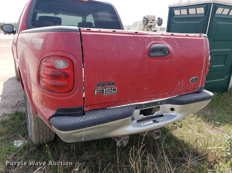 image for item LT9745 2001 Ford F150  SuperCrew pickup truck