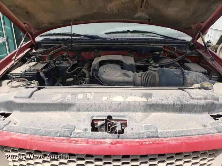 image for item LT9745 2001 Ford F150  SuperCrew pickup truck